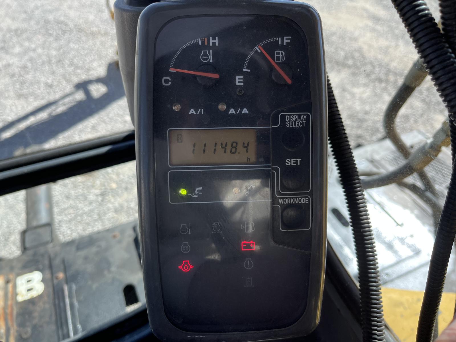 ./imagenes/INVOICE/2019/15909/JOHN-DEERE-TCM120C (10).JPG